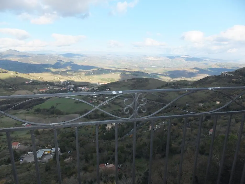 Una Casa Al Belvedere Enna 0*,  Italy